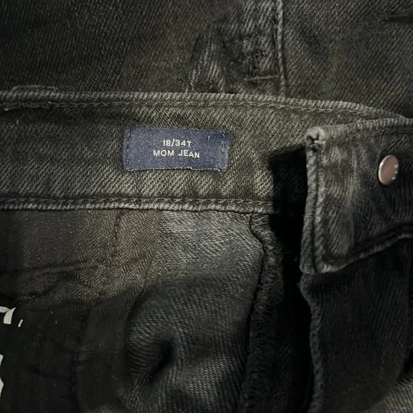 Tall Gap Black Mom Jeans - Picture 3 of 4